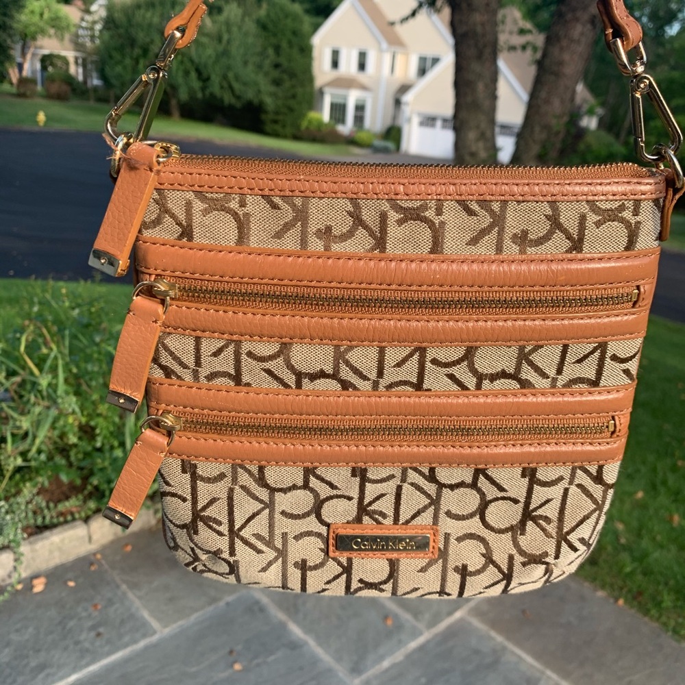 Calvin Klein cross bag